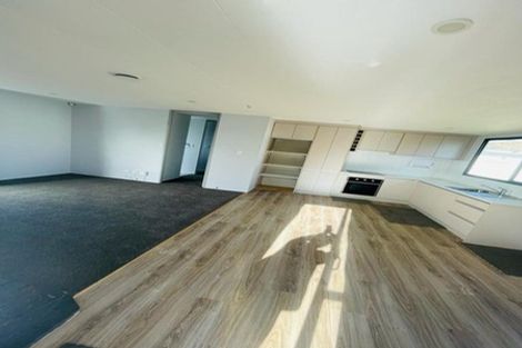 Photo of property in 2/13 Rollerson Street, Papakura, 2110