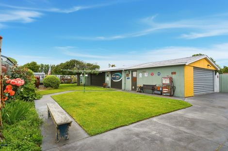 Photo of property in 83 Englefield Road, Northwood, Christchurch, 8051