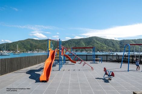 Photo of property in 4 Finlay Grove, Waikawa, Picton, 7220