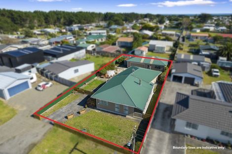 Photo of property in 28 Barling Street, Himatangi Beach, Foxton, 4891