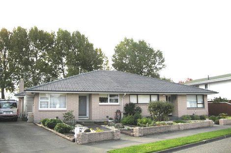 Photo of property in 3 Farnham Place, Ilam, Christchurch, 8041