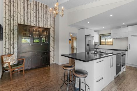 Photo of property in 5 Skelton Crescent, Paparoa, 0571