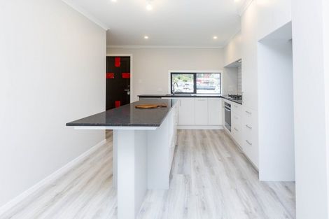 Photo of property in 84 Mawai Hakona Drive, Wallaceville, Upper Hutt, 5018