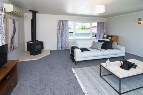 Photo of property in 33 Puriri Crescent, Lansdowne, Masterton, 5810