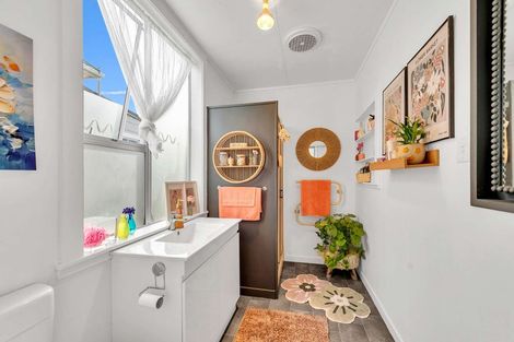 Photo of property in 16 Gloucester Street, Whanganui, 4500