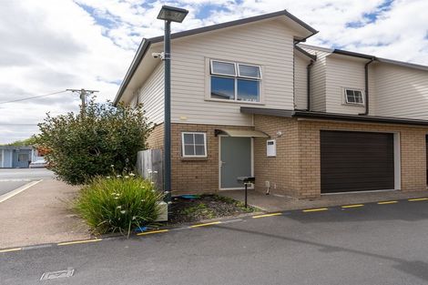 Photo of property in 1 Chiefs Court, Hamilton East, Hamilton, 3216