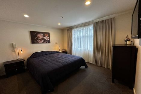 Photo of property in Fernhill Flats, 1/324 The Terrace, Te Aro, Wellington, 6011