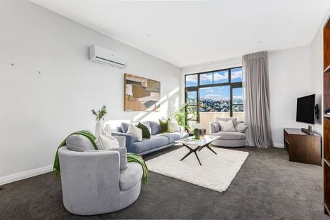 Photo of property in 10 Upland Road, Kelburn, Wellington, 6012