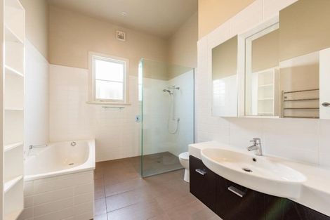 Photo of property in 11 Upper Bourke Street, Kilbirnie, Wellington, 6022