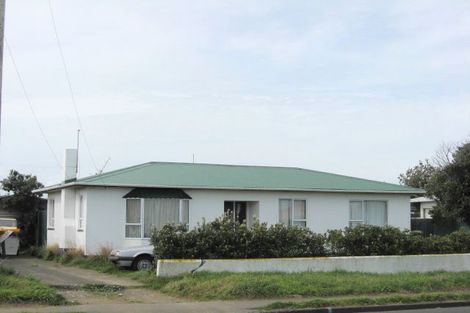 Photo of property in 22 Polson Street, Castlecliff, Whanganui, 4501