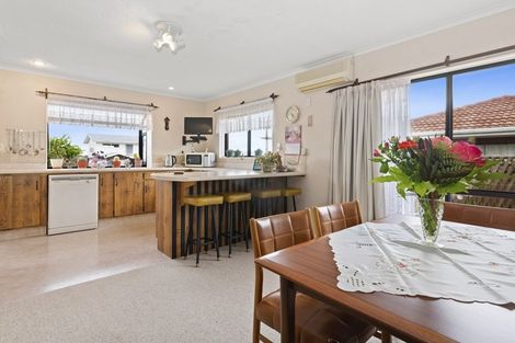 Photo of property in 391a Pukehangi Road, Pomare, Rotorua, 3015