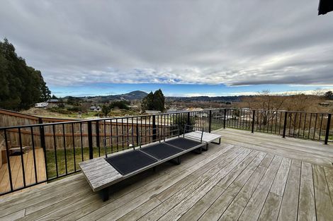 Photo of property in 17 Rexs Way, Green Island, Dunedin, 9018