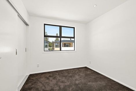 Photo of property in 4/447 Hibiscus Coast Highway, Orewa, 0931