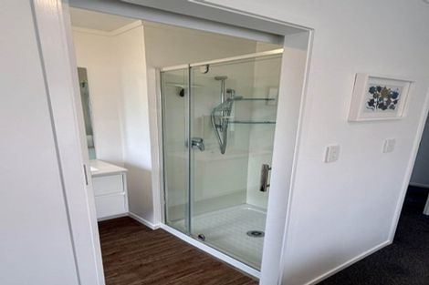 Photo of property in 10 Campbell Place, Pukehangi, Rotorua, 3015