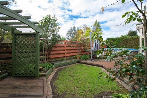 Photo of property in 43 Redwood Street, Blenheim, 7201