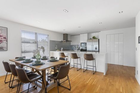 Photo of property in 38 Takutai Avenue, Bucklands Beach, Auckland, 2012