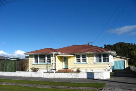 Photo of property in 8 Geraldine Street, Greymouth, 7805