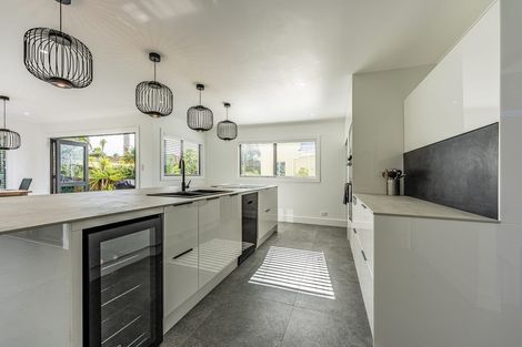 Photo of property in 353 Gulf Harbour Drive, Gulf Harbour, Whangaparaoa, 0930