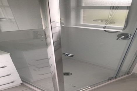 Photo of property in 4 Cornwall Road, Papatoetoe, Auckland, 2025