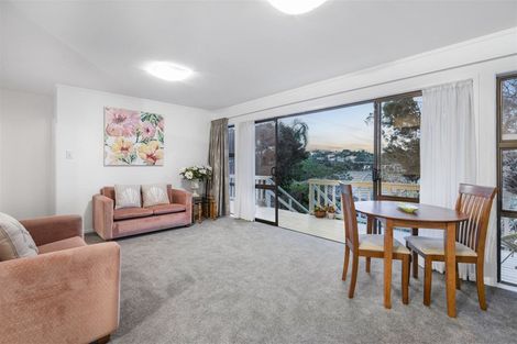 Photo of property in 1/67 Browns Bay Road, Browns Bay, Auckland, 0630