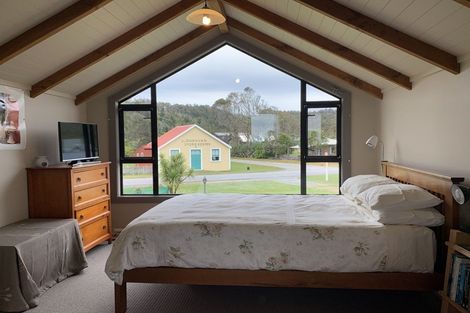 Photo of property in 12 The Strand, Okarito, Whataroa, 7886