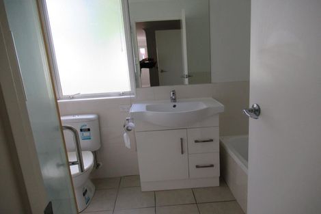 Photo of property in 5c Henry Street, Avondale, Auckland, 1026