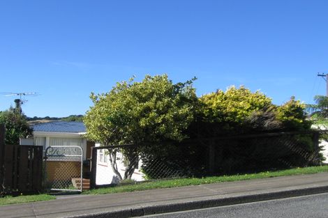 Photo of property in 4 Jane Grove, Paparangi, Wellington, 6037