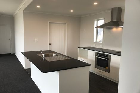 Photo of property in 58a Exeter Crescent, Takaro, Palmerston North, 4412