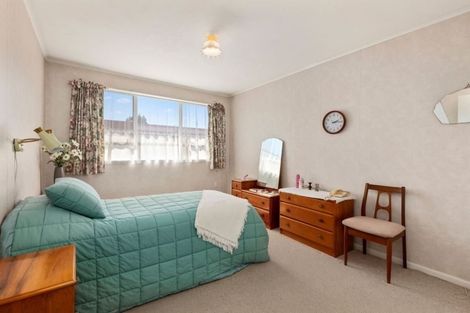 Photo of property in 2/382 Stokes Valley, Stokes Valley, Lower Hutt, 5019