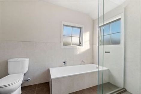 Photo of property in 29a Kowhai Road, Mairangi Bay, Auckland, 0630