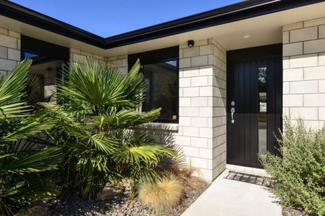 Photo of property in 19 Waikai Close, Ruakura, Hamilton, 3214