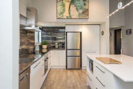 Photo of property in 28a Taylors Avenue, Bryndwr, Christchurch, 8052