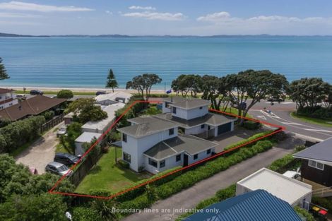 Photo of property in 33 The Esplanade, Eastern Beach, Auckland, 2012