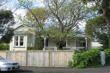 Photo of property in 49 Belt Road, Moturoa, New Plymouth, 4310