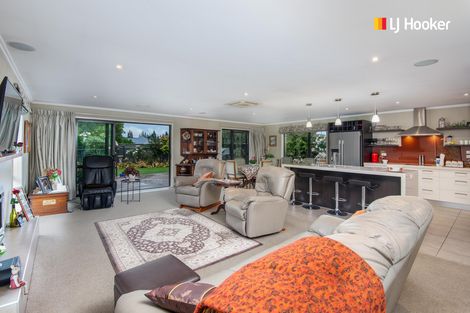 Photo of property in 11 Reid Avenue, Mosgiel, 9024