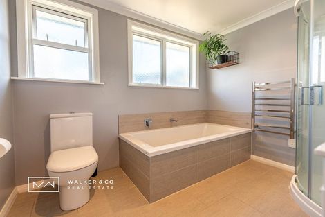 Photo of property in 21 Hudson Avenue, Ebdentown, Upper Hutt, 5018