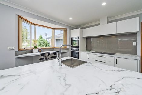 Photo of property in 3 Oldham Place, Darfield, 7510