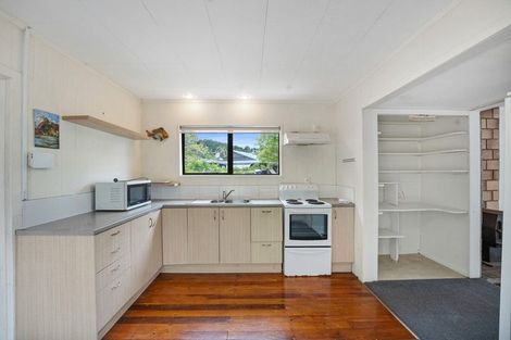 Photo of property in 3 Foster Avenue, Huia, Auckland, 0604