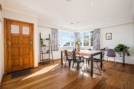 Photo of property in 56 Motuhara Road, Plimmerton, Porirua, 5026