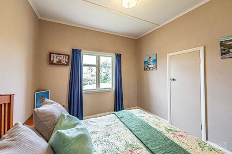 Photo of property in 153 Cornfoot Street, Castlecliff, Whanganui, 4501