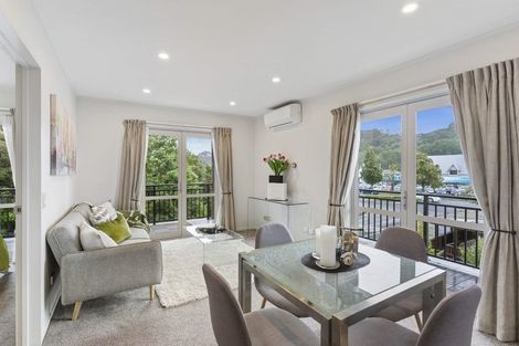 Photo of property in The Grand Apartments, 1d/4 Kell Drive, Albany, Auckland, 0632