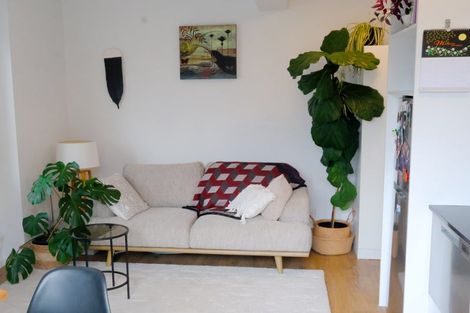 Photo of property in 11 Balfour Street, Mornington, Wellington, 6021