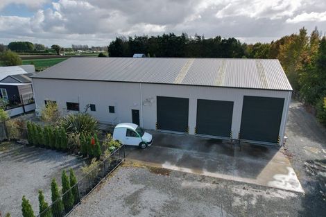 Photo of property in 57 Mcsaveneys Road, Marshland, Christchurch, 8051