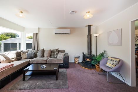 Photo of property in 14 Motuoapa Place, Kelvin Grove, Palmerston North, 4414