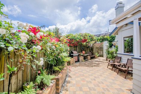 Photo of property in 4 Powell Street, Avondale, Auckland, 1026