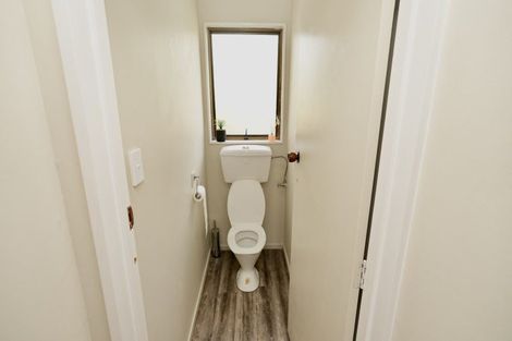 Photo of property in 62 Acacia Street, Kelvin Grove, Palmerston North, 4414