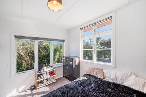 Photo of property in 3 Wairere Grove, Paraparaumu, 5032