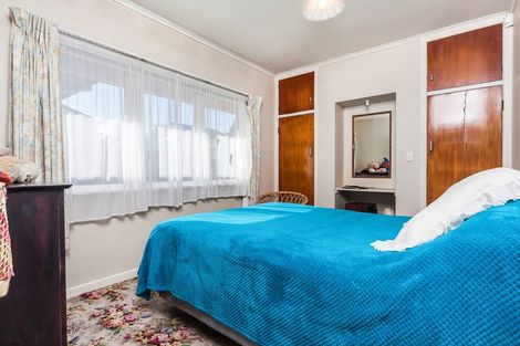 Photo of property in 18 Fairleigh Avenue, Mount Albert, Auckland, 1025