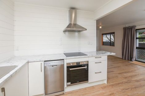 Photo of property in 14 Kiwi Avenue, Forest Lake, Hamilton, 3200