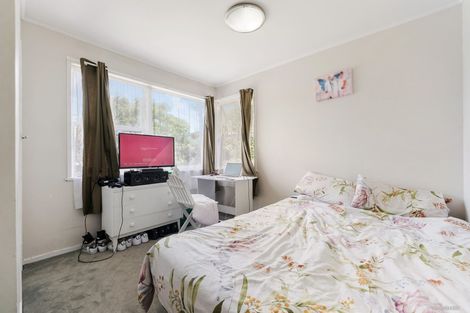 Photo of property in 58 Universal Drive, Henderson, Auckland, 0610